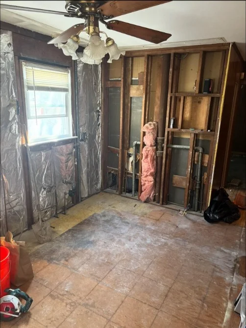 Kitchen Remodeling Temecula – HEPA Dust Control and Zip Wall Barrier During Demo