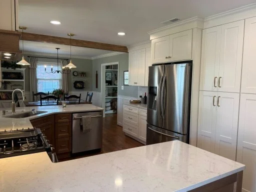 Kitchen Remodeling Temecula CA – Kitchen Only Crew Cabinet and Countertop Install